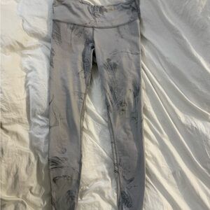 Alo White Marble Patterned Leggings